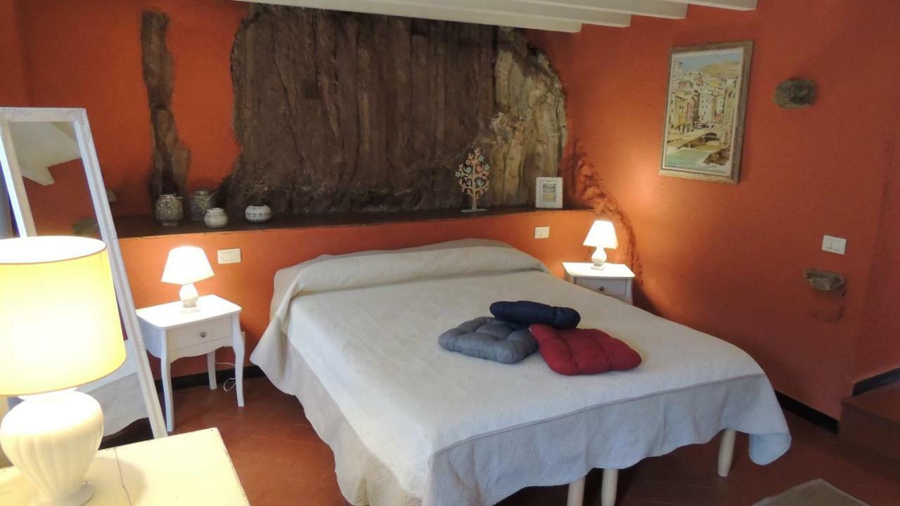 Borgo Di Codeglia - Country Rooms リッコ・デル・ゴルフォ・ディ・スペーツィア エクステリア 写真