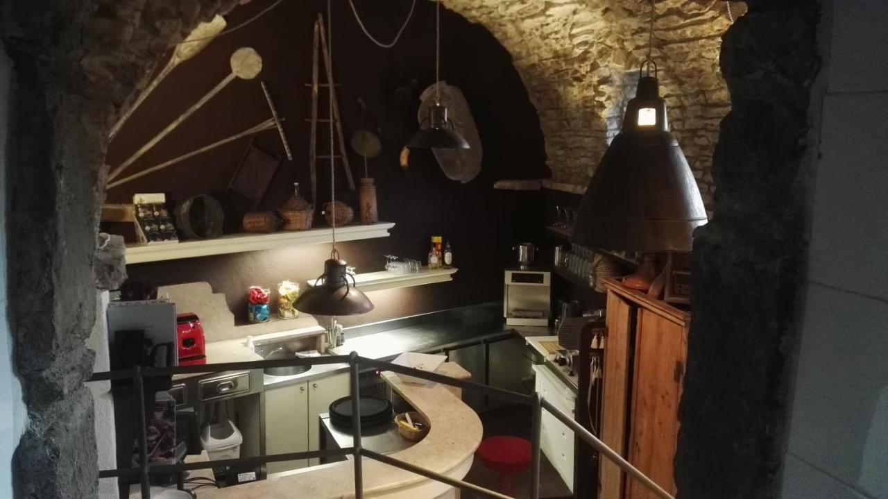 Borgo Di Codeglia - Country Rooms リッコ・デル・ゴルフォ・ディ・スペーツィア エクステリア 写真